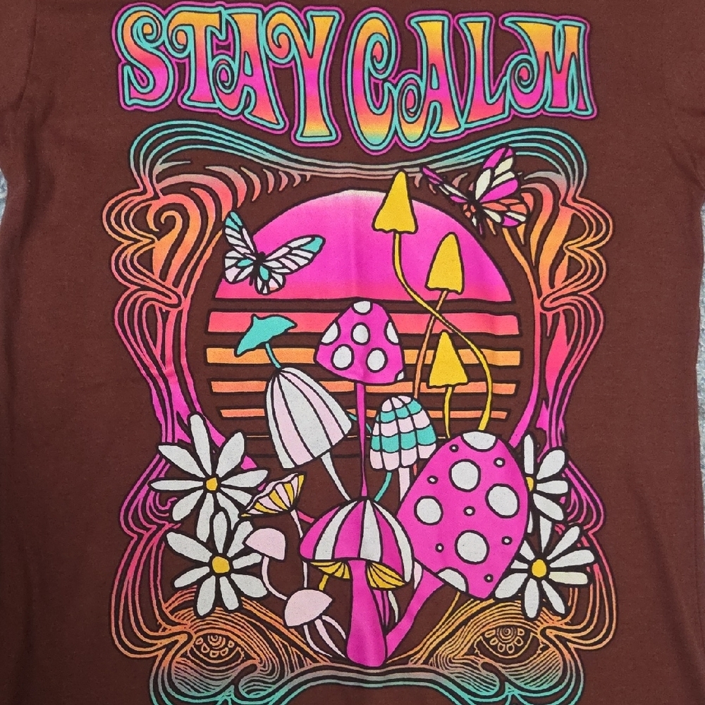 Stay Calm Graphic T-Shirt - Brown - Picture 2 of 5